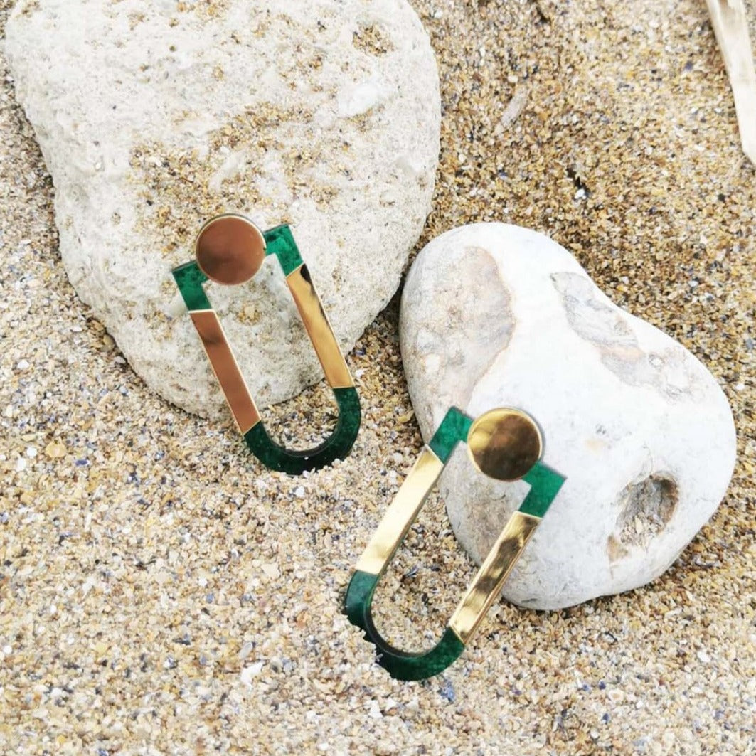 Boucles d’oreilles Ol’s vertes Helmut Paris, nature morte