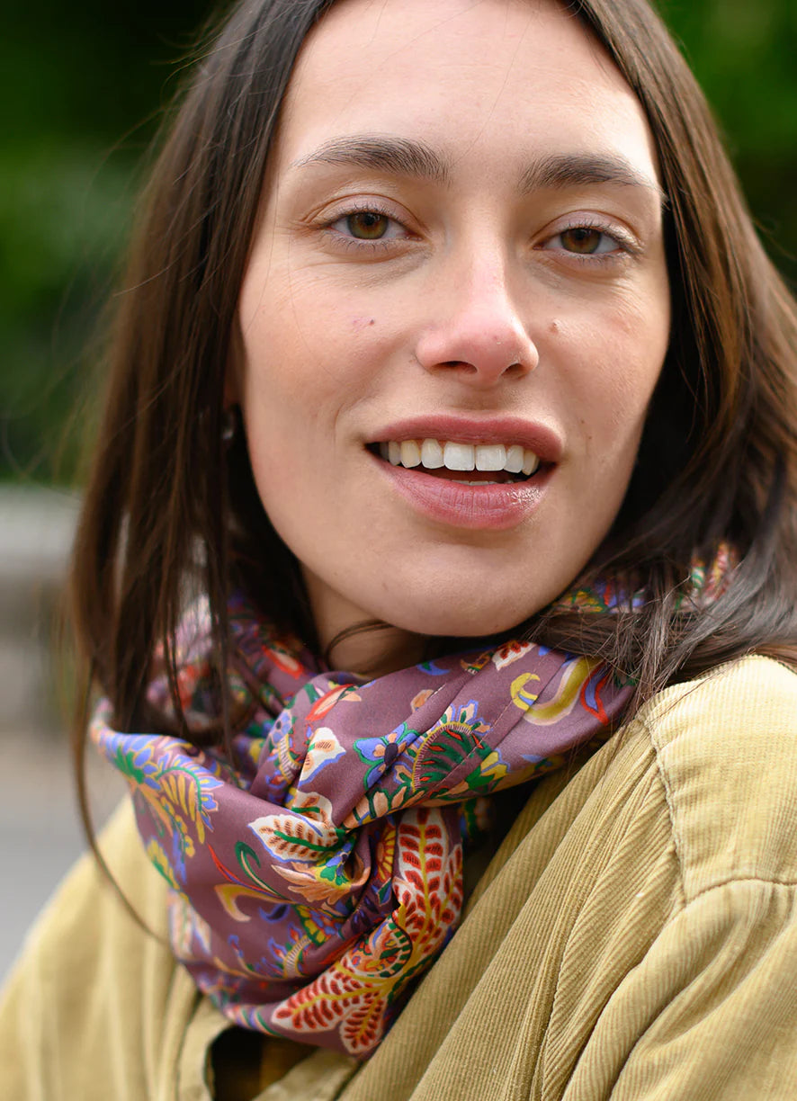 Silk scarf 27
