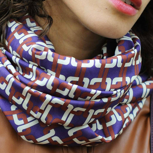 Foulard en soie 27 Meilleur Ami, vue porté