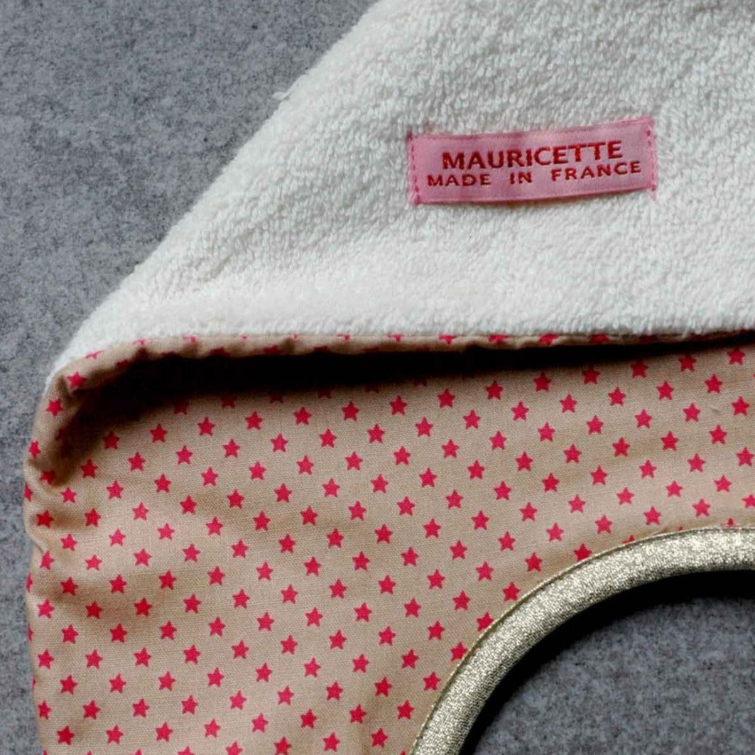 Grand bavoir étoiles rouges - Mauricette vue 2