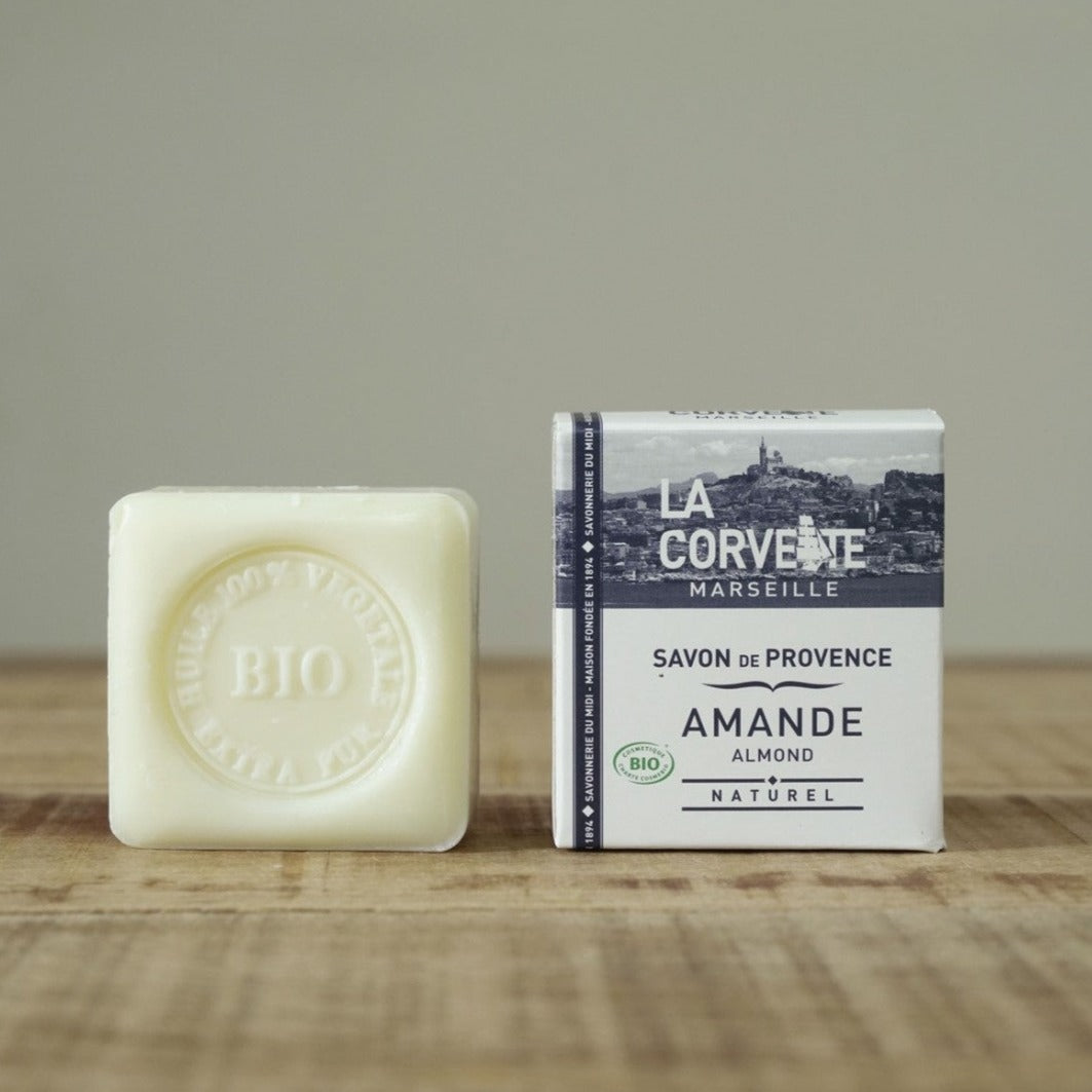 Savon de provence bio amande - La Corvette vue 1