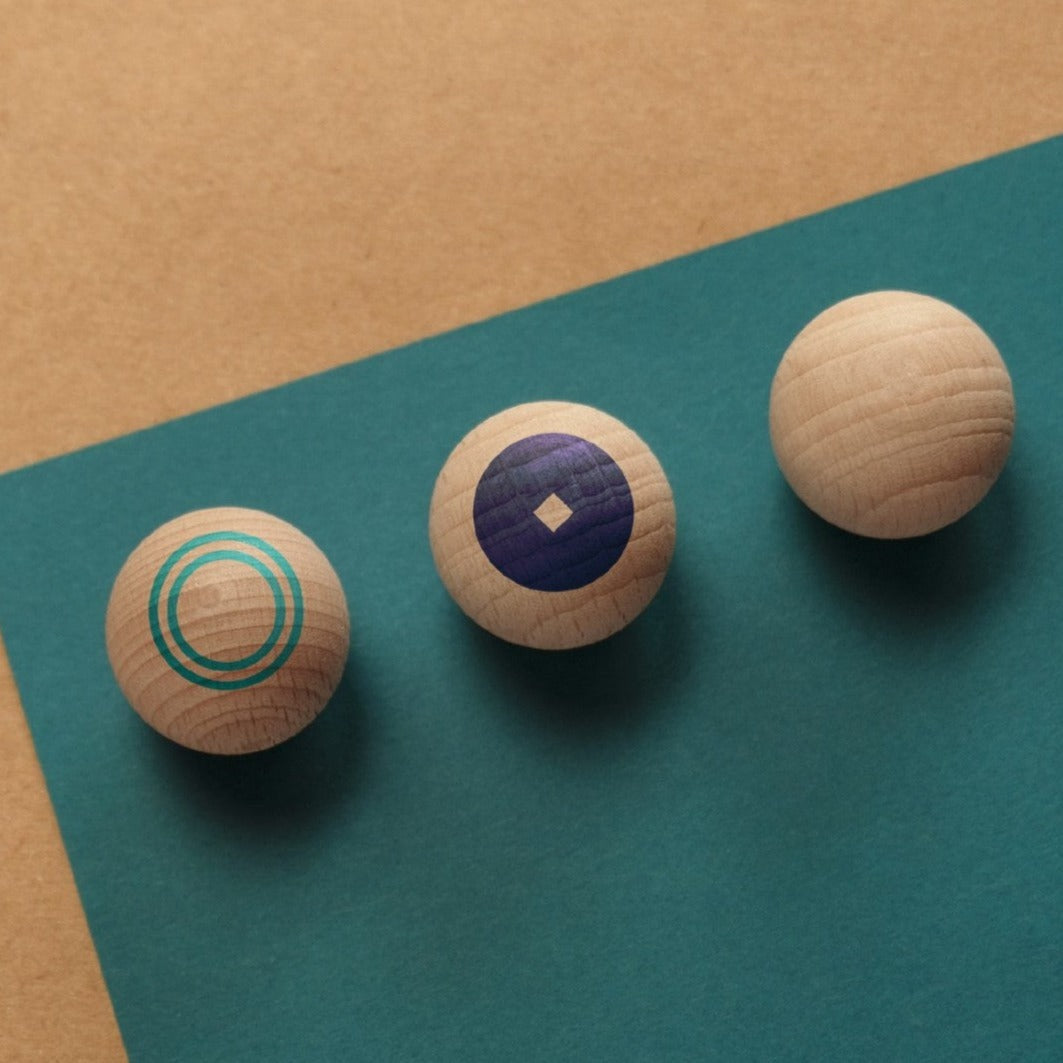 3 boules magnétiques colorées - Tout Simplement - Le Bazar Français