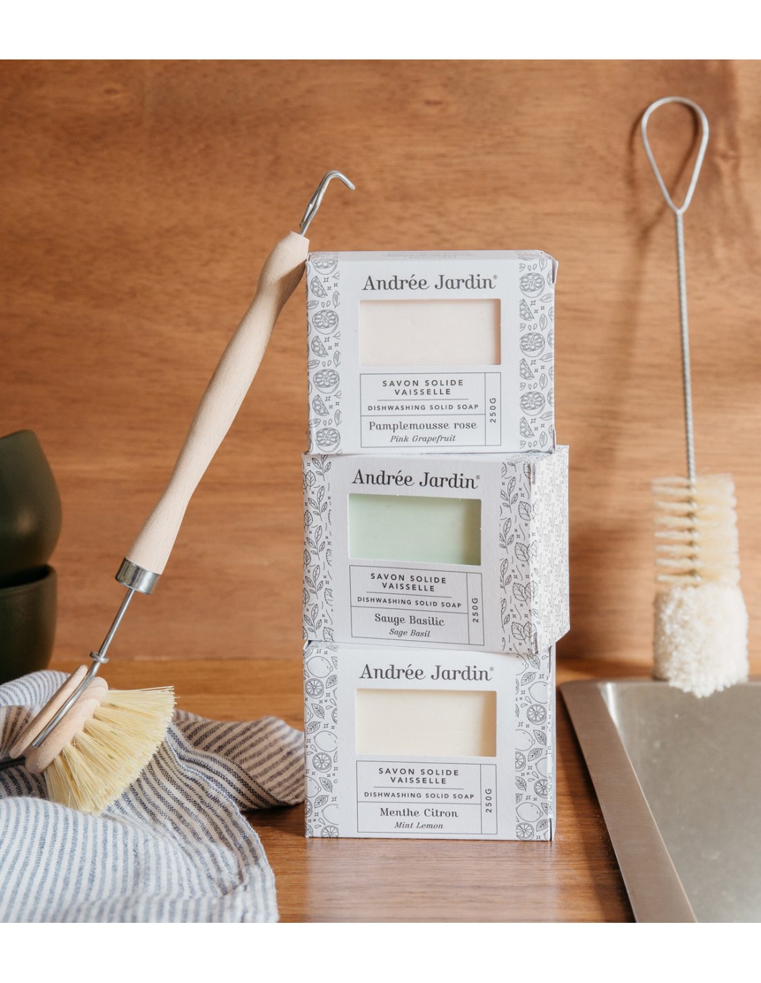 Mint and lemon dish soap