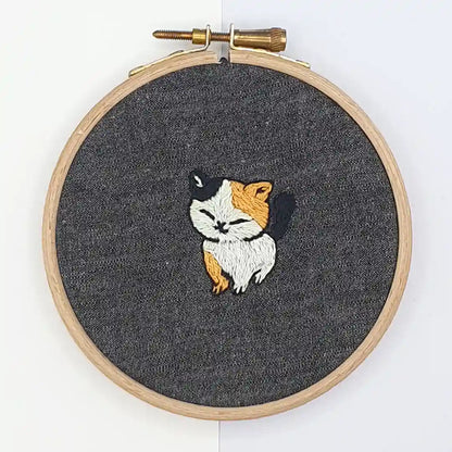kit broderie chat