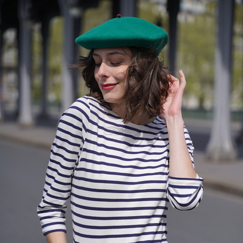 Béret mode vert, Le Béret Français, vue sur mannequin femme