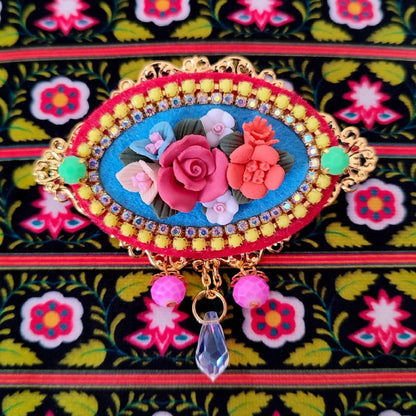 Broche Flora Mouchkine gros plan 2