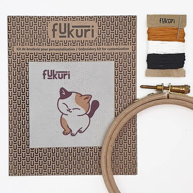 kit broderie chat