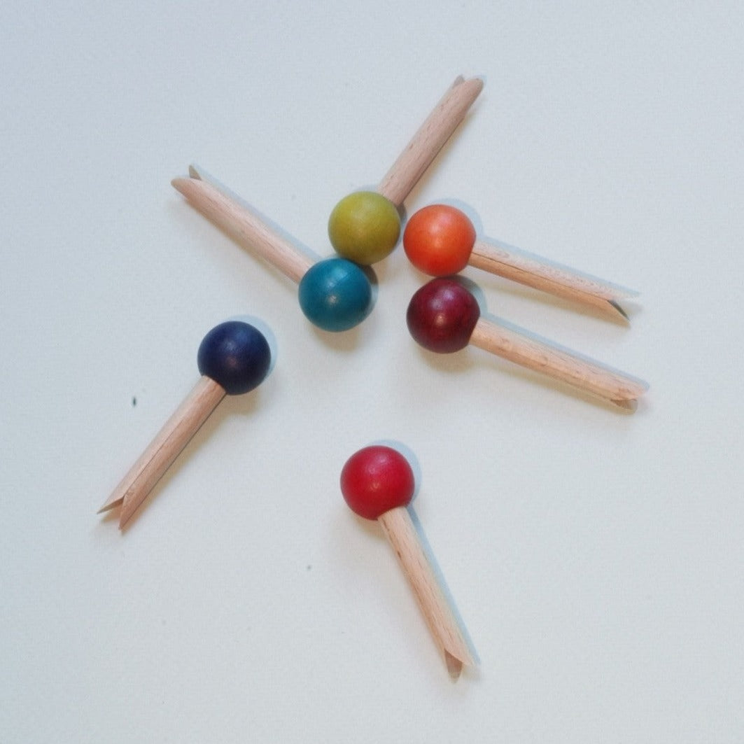 6 pinces en bois colorées - Tout Simplement - vue 2
